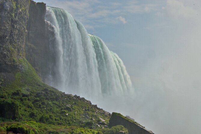 Niagara Falls Day Trip by Air Includes Maid of the Mist Seasonal