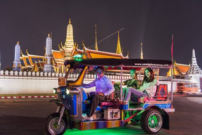 Night Guide Street Food Tour by Tuk Tuk in Bangkok