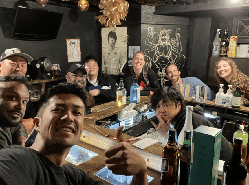 Osaka: Authentic Izakaya Bar Hop With a Local