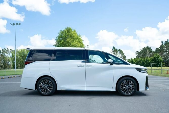 Osaka Kansai Airport to Kobe City | Private Transfer