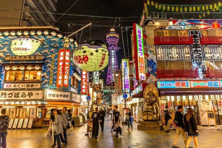 Osakas Best Kept Secrets: Private Guided Tour