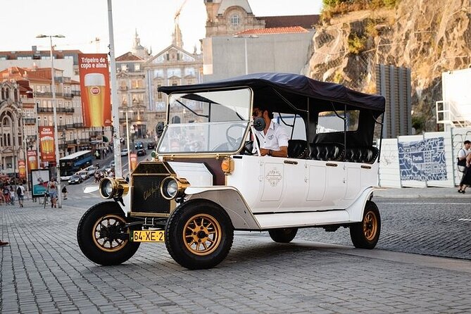 Porto: Private Oldtown Citytour by Ford T Electric