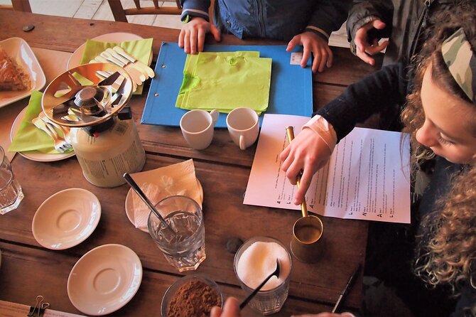 Private Athens Treasure Hunt for Families Experience