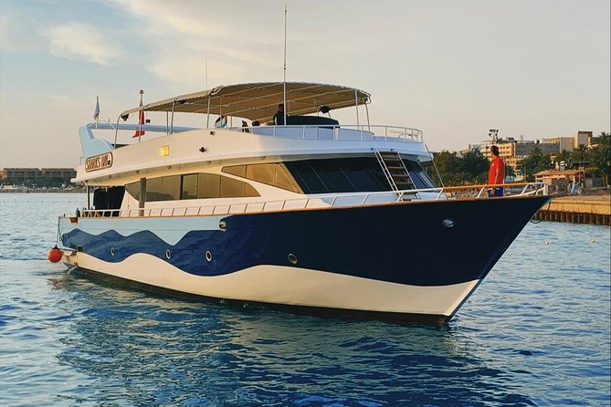 Private Boat Cruise Charter - Included Amenities