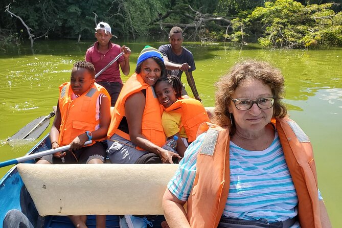 Private Canoe or Hike Tour on Lake Duluti