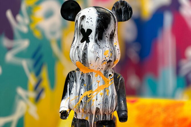 Private Fluid Bear Art Class - About the Class
