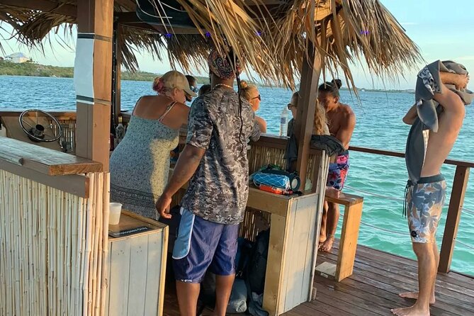 Private Freedom Adventures Tiki Booze Cruise