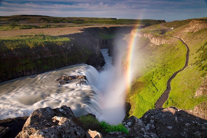 Private Golden Circle & Sky Lagoon Transfer and Lunch