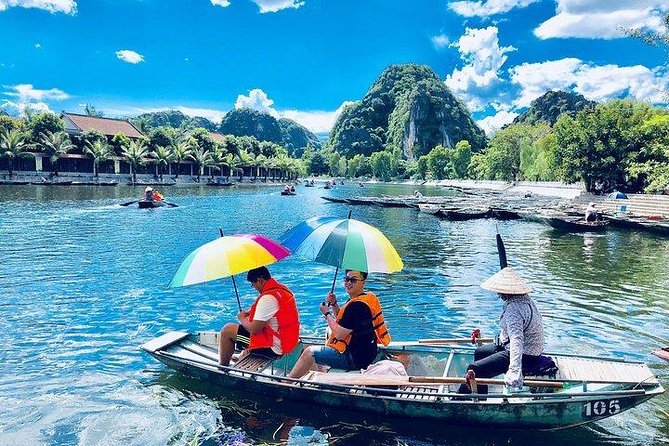 Private Hoa Lu- Trang An- Mua Cave 1 Day Trip