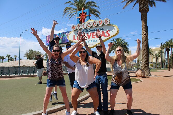 Private Limo 2.5hr Tour of Vegas With Champagne - Inclusions