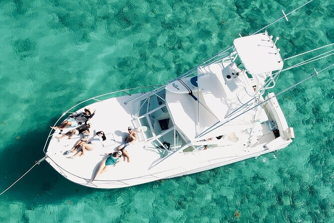 Private Luxury 35 Yacht From Fajardo to Icacos or Palomino