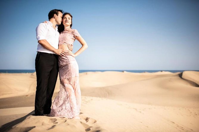 Private Photo Session With a Local Photographer in Puerto Rico De Gran Canaria