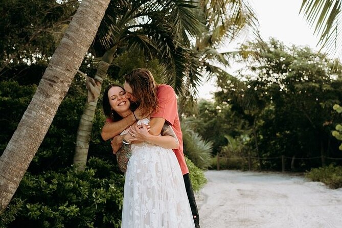 Private Professional Vacation Photoshoot in Honolulu
