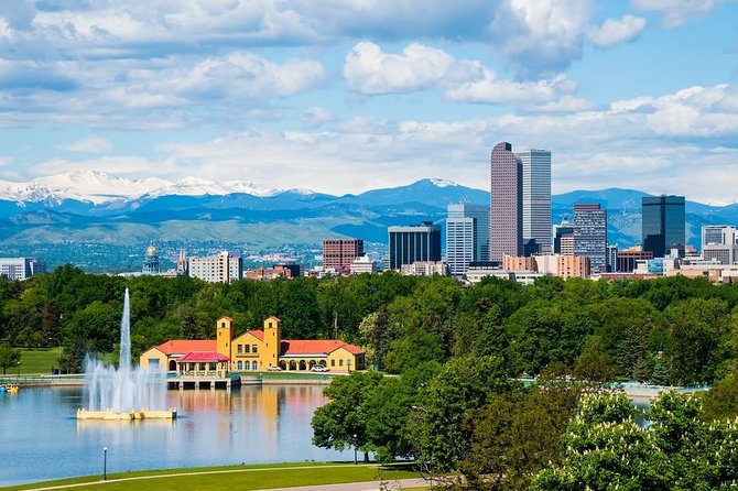 Private Transfer From DENver to DENver Airport DEN in Luxury Van - Service Overview