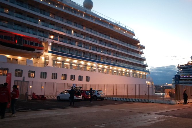 Private Transfer From Fiumicino Airport to Civitavecchia Cruise Port - Overview of the Service