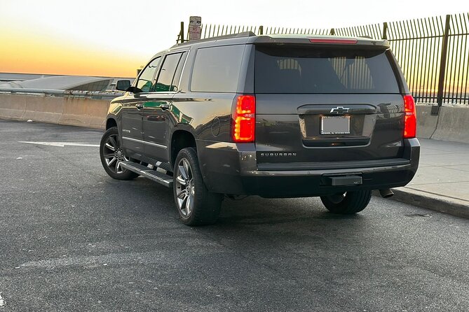 Private Transfer From Manhattan Port to New York Airport (Lga)