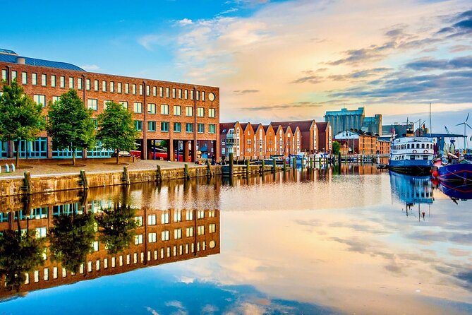 Private Transfer: Kiel Cruise Port to Hamburg or Airport HAM