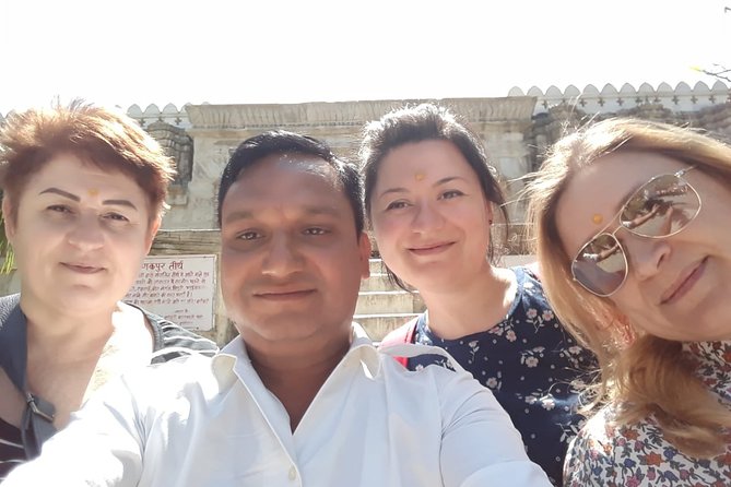 Private Transfers Jaipur to Udaipur Drop