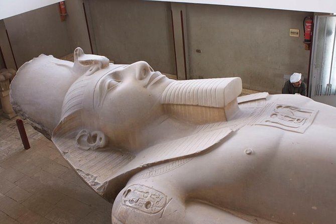 Pyramids of Giza &Sphinx &Saqqara Necropolis and Memphis Tour in Cairo
