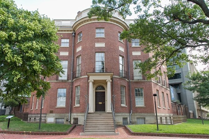 Residences of the Presidentses Walking Tour: Lafayette Square & Foggy Bottom