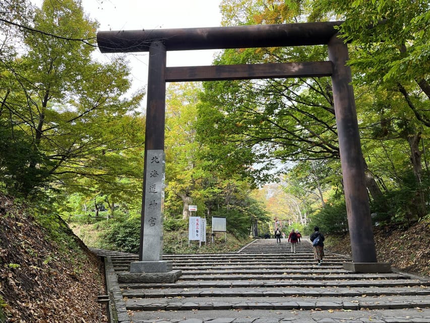 Sapporo: Sacred Shrine, Seafood Market & Shiroi Koibito Park