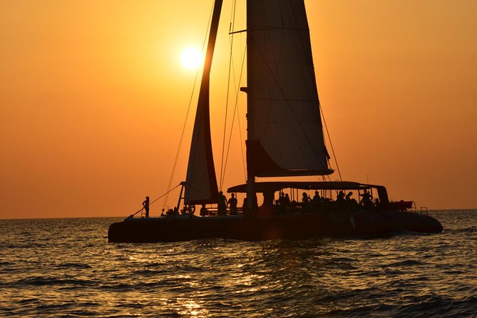 Shared Basic Sunset Trip of Santorini via Red Beach & White Beach - Inclusions and Amenities Provided