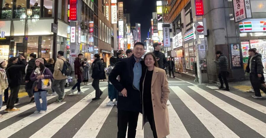 Shinjuku Night: Izakaya Dinner & Kabukicho Red Light Distric