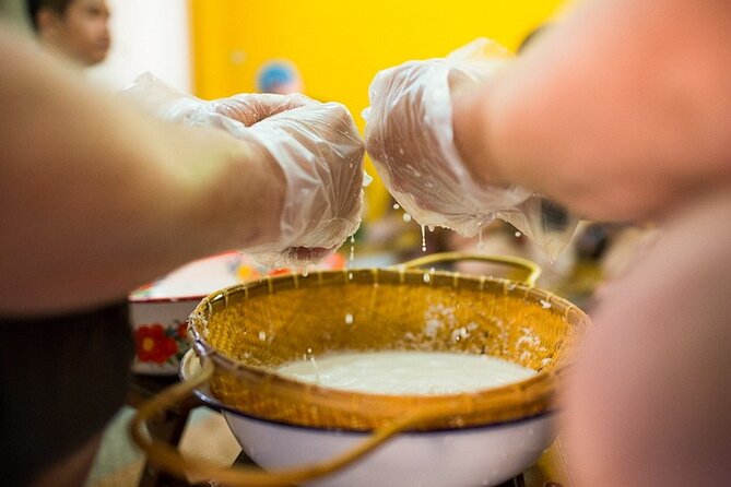 Silom Thai Cooking Class Review: A Culinary Delight - Class Details