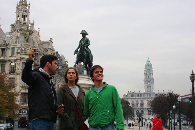 Small-group Portos Roots Walking Tour