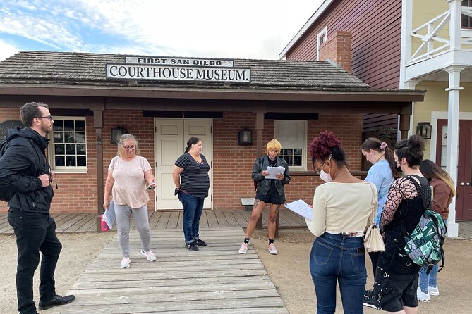 Specters and Sinners Walking Tour