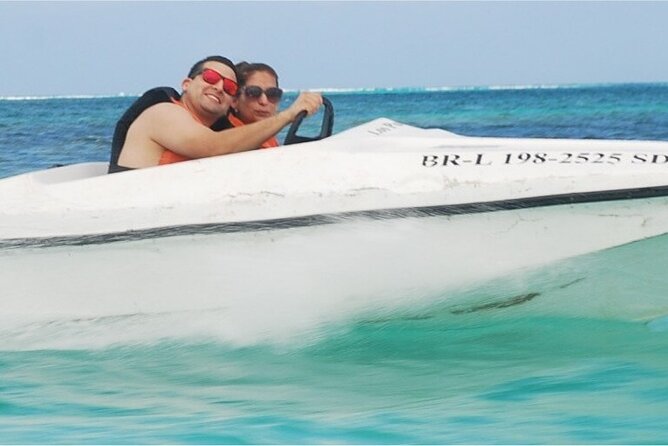Speedboat Experience in Uvero Alto With Snorkelling