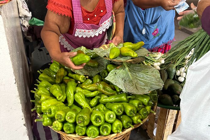 Sunday Market Tour in Tlacolula De Matamoros - Overview of the Tour