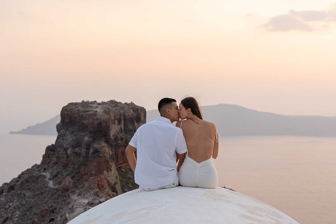 Surprise Proposal Photoshoot in Santorini