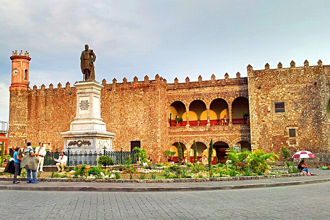 Taxco the Silver Town With Stop in Cuernavaca