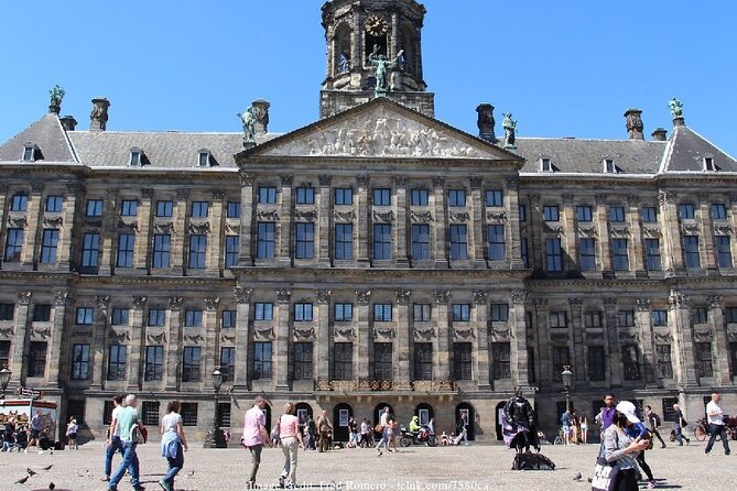 The Best of Amsterdam: Private Full-Day Tour With a Canal Cruise