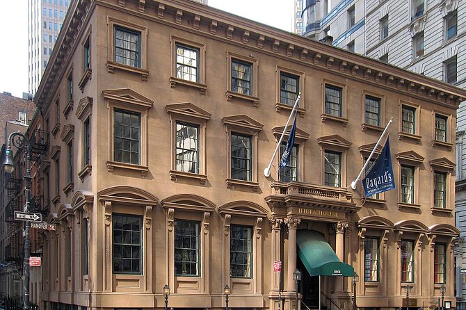 The Outlaws Who Built Manhattan Tour Review