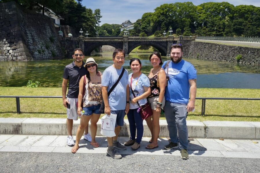 Tokyo 6 Hr Private Guided Tour & Tea Ceremony Experience