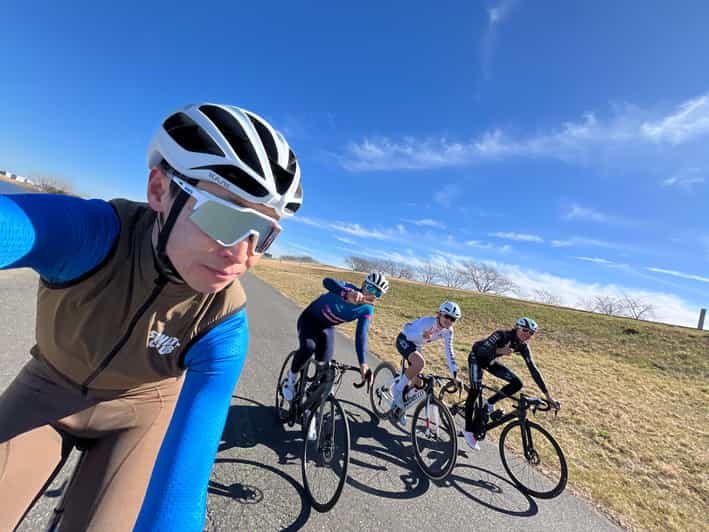 Tokyo: English/Italian Guided Bike Tour+Rental Road Bike