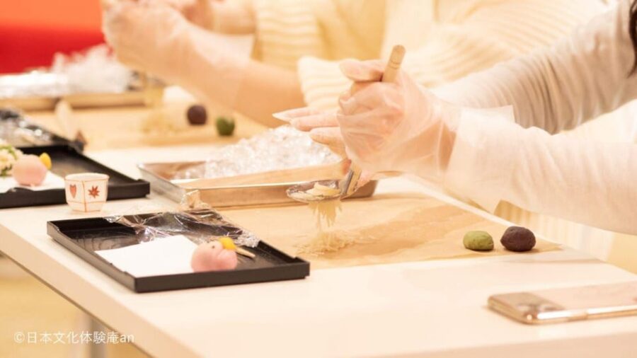Tokyo: Two Types of Japanese Sweets Making and Tea Ceremony