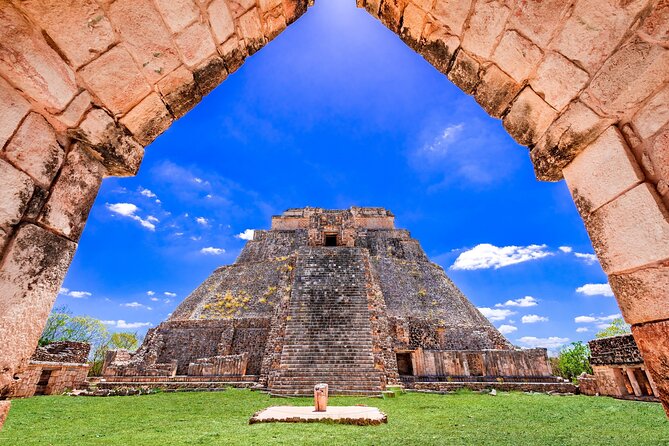 Tour to Uxmal + Choco Story Chocolate Museum - Tour Overview