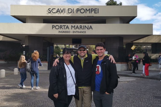 Transfer Sorrento To/From Rome Optional Pompeii Stop
