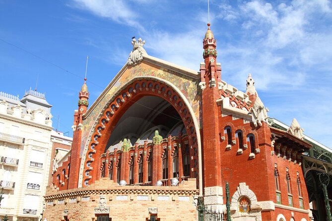 Valencia Scavenger Hunt and Highlights Self-Guided Tour - Meeting and End Points