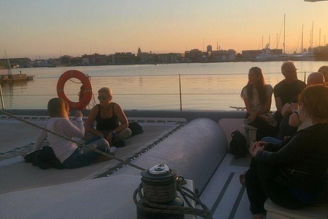 Valencia Sunset Cruise With Dinner at the Beach - Cruise Overview