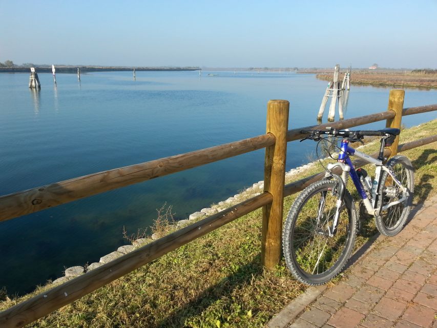 Venice: Bike Tour on Lido Island
