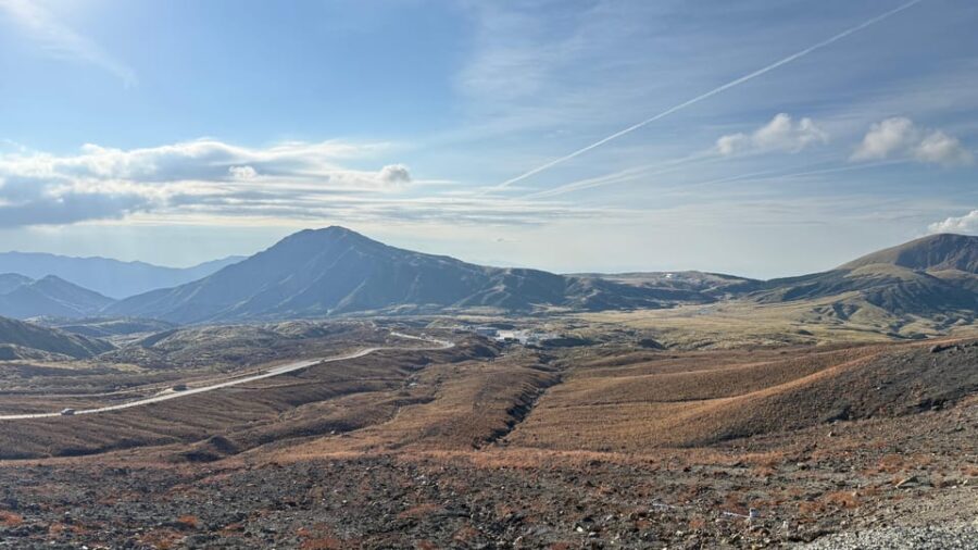 Volcanic Wonders: Private and Helicopter Tour to Mount Aso