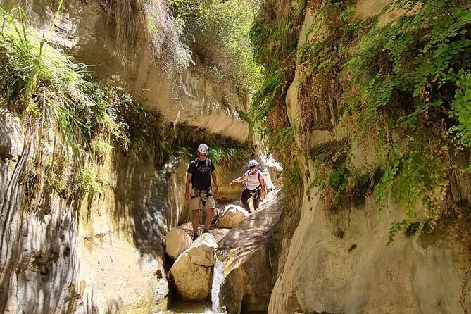 Wadi Hora and Wadi Bin Hammad Canyoning Adventure