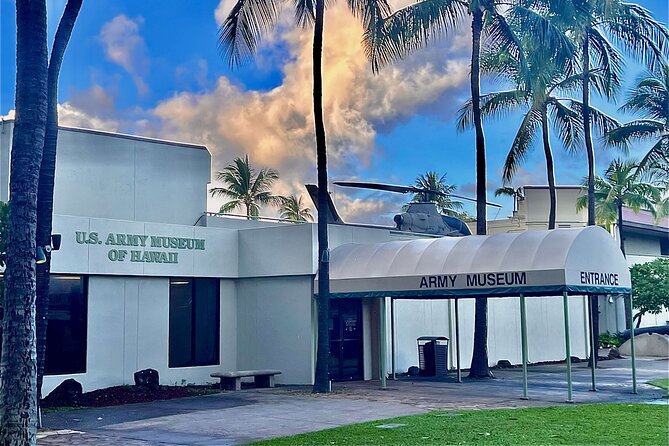 Waikiki Military and Entertainment History GPS-Led Walking Tour - Key Features