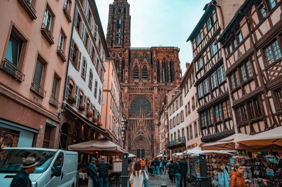 Walking Tour in Strasbourg With Tastings and Stories - Tour Overview and Pricing