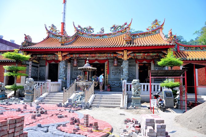 West Sumatra Cultural Tour With Accommodation 4 Days 3 Nights