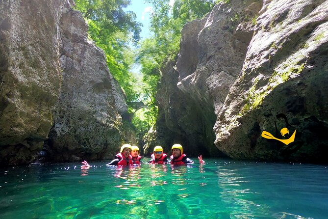 Wild Canyoning